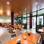 Teneo - Gare Saint Jean Apart-hotel