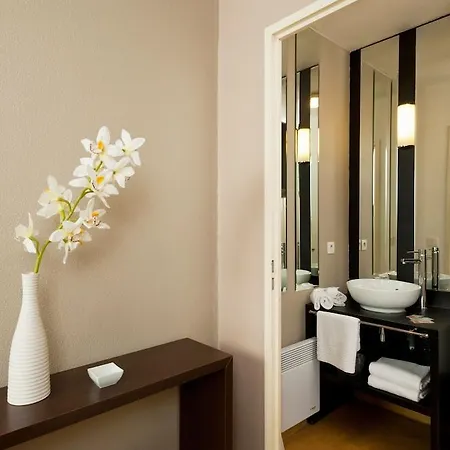 Teneo - Gare Saint Jean Lejlighedshotel