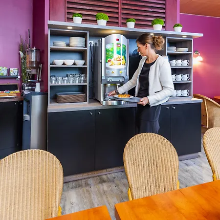 Lejlighedshotel Teneo - Gare Saint Jean 2*