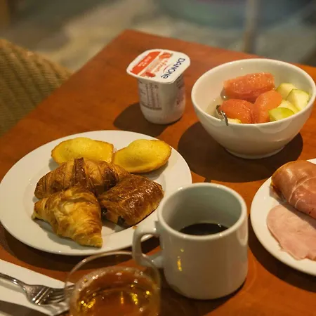 Teneo - Gare Saint Jean Apartmanhotel