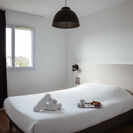 Teneo - Gare Saint Jean Apartmanhotel