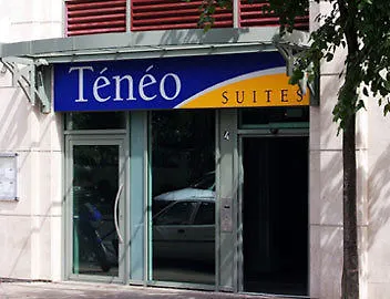 Teneo - Gare Saint Jean Aparthotel