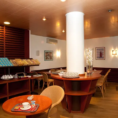 Aparthotel Teneo - Gare Saint Jean