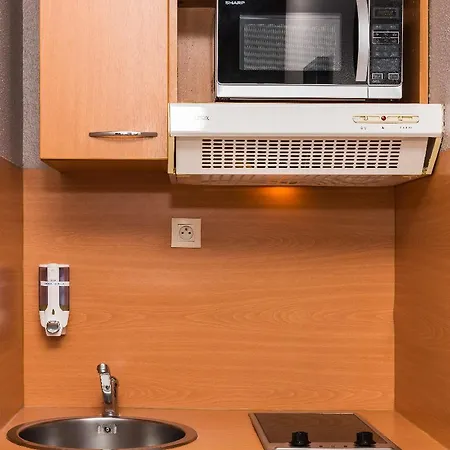 Lejlighedshotel Teneo - Gare Saint Jean 2*