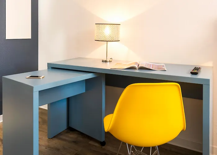 Teneo - Gare Saint Jean 2*