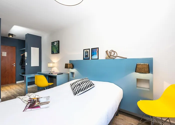 Aparthotel Teneo - Gare Saint Jean 2*