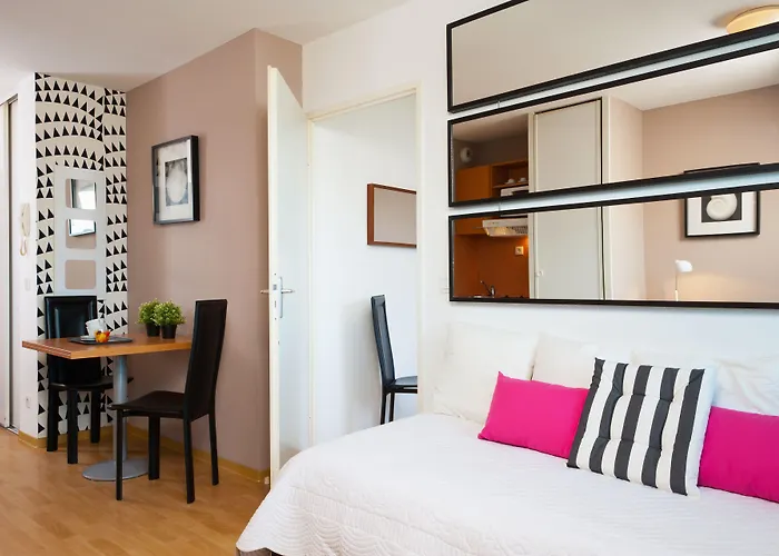 Aparthotel Teneo - Gare Saint Jean 2*