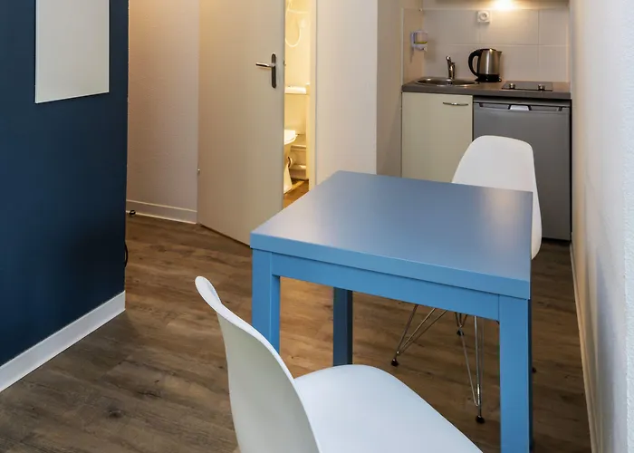 Teneo - Gare Saint Jean