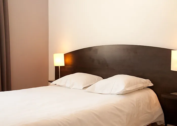 Teneo - Gare Saint Jean