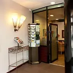 Apart Otel Teneo - Gare Saint Jean 2*