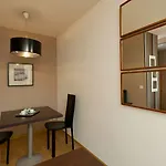 Teneo - Gare Saint Jean Apart Otel